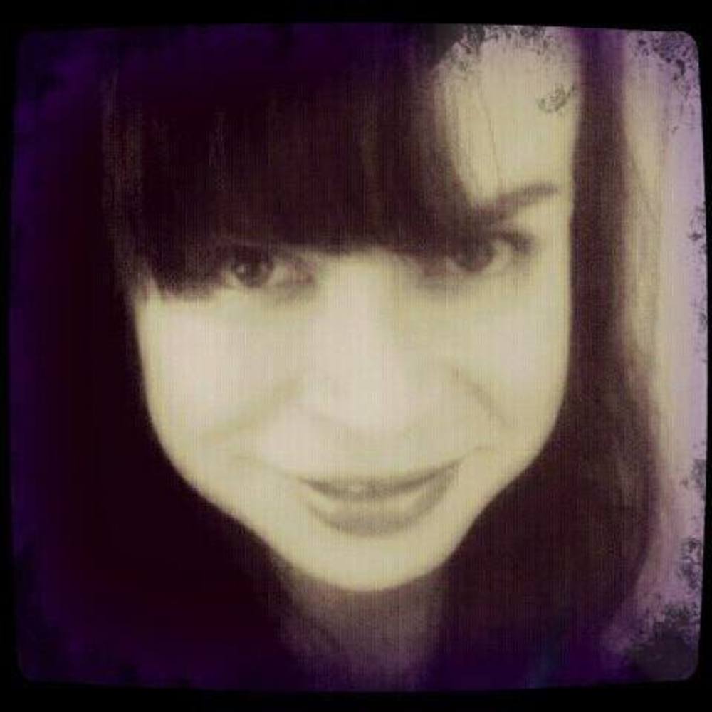 Meet your Posher, Gabi